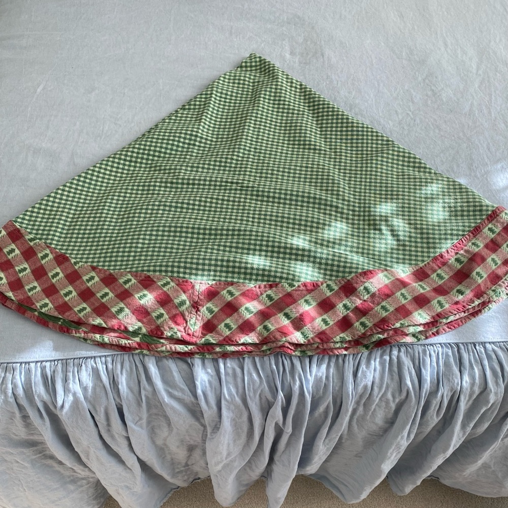 Green check and red table cloth